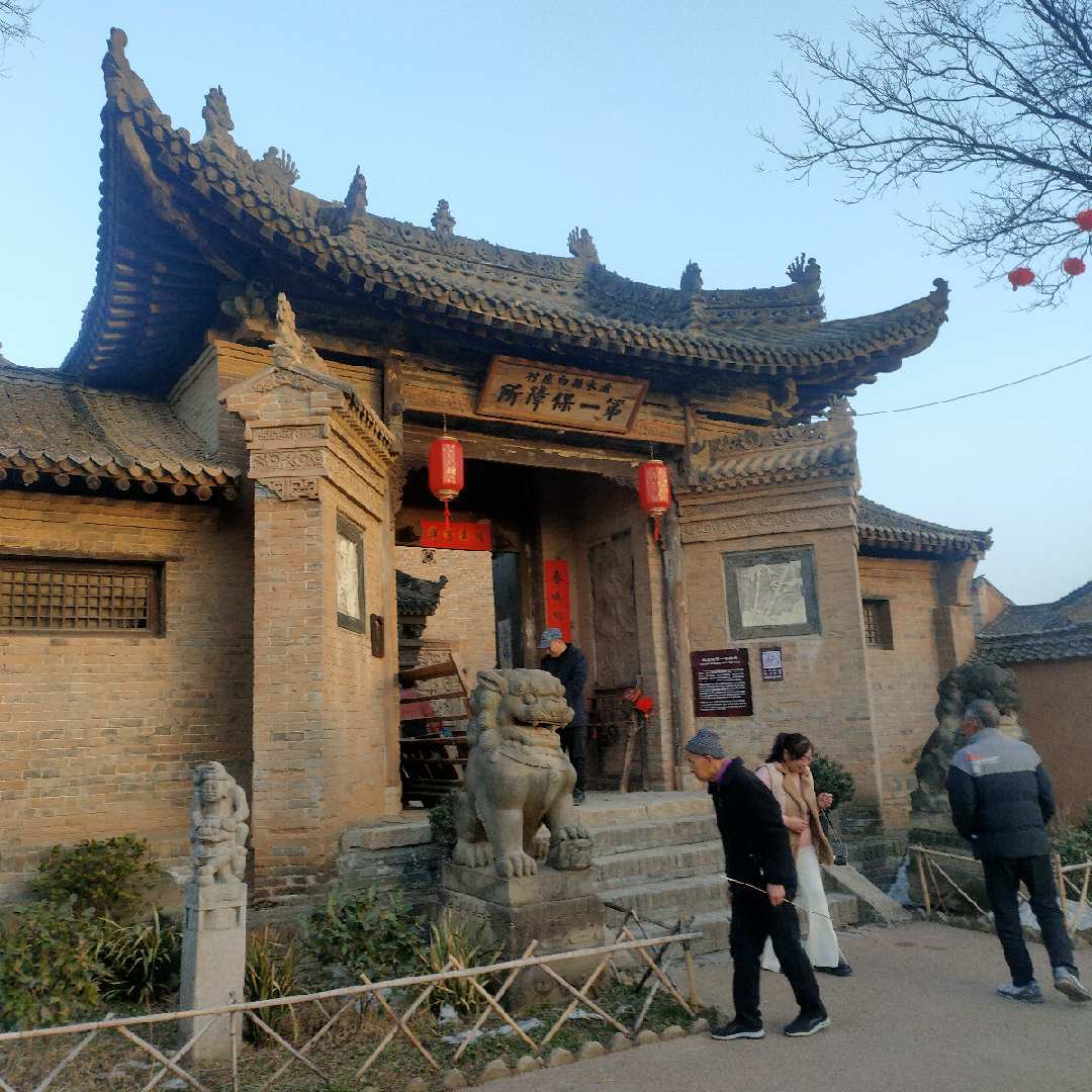 不会飞的勇哥哥