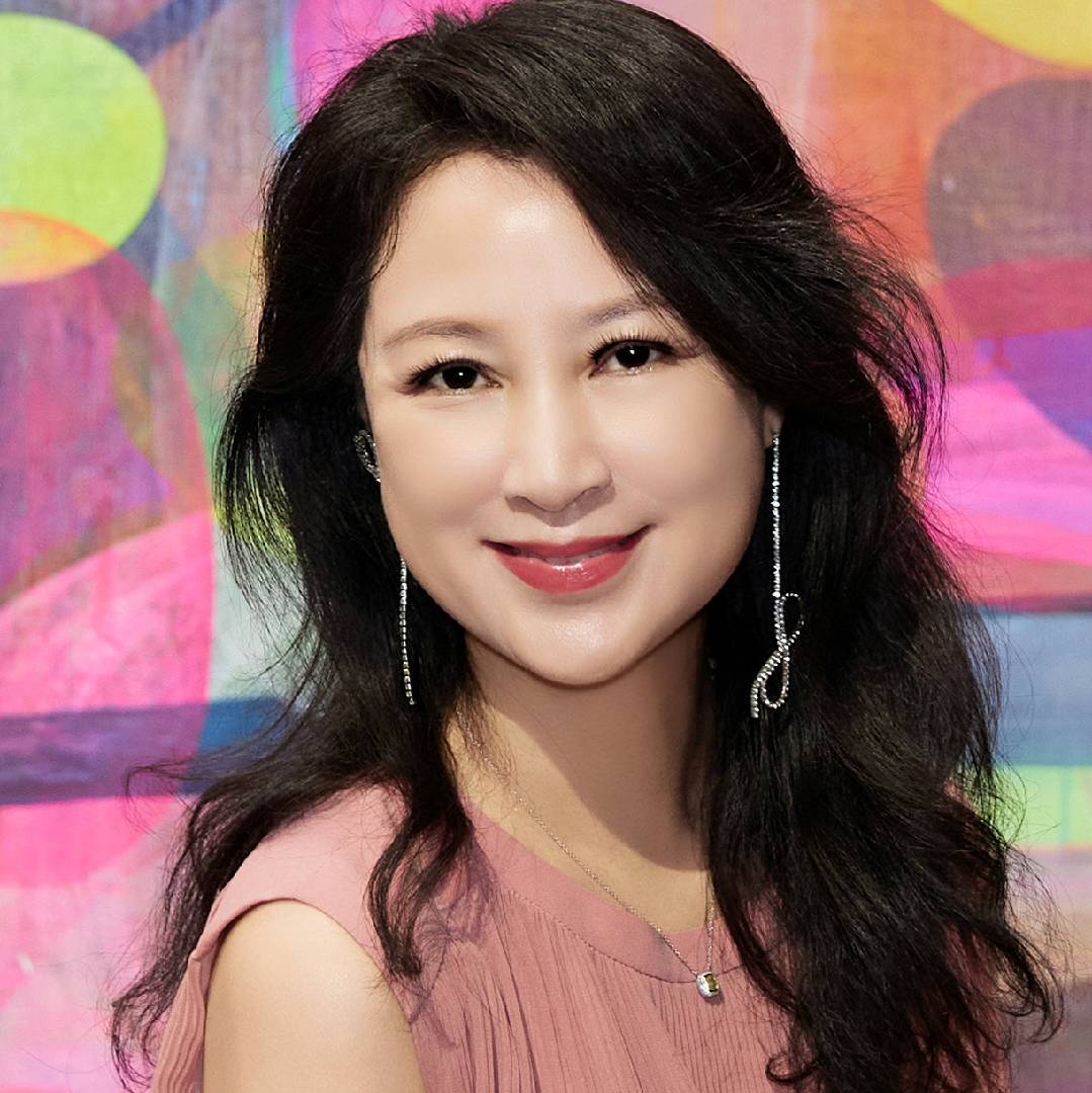 颜芳的艺术生活