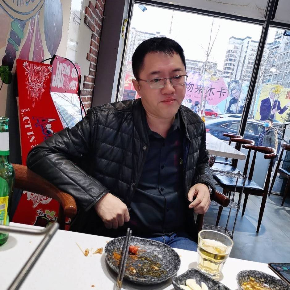 红雨煮剑