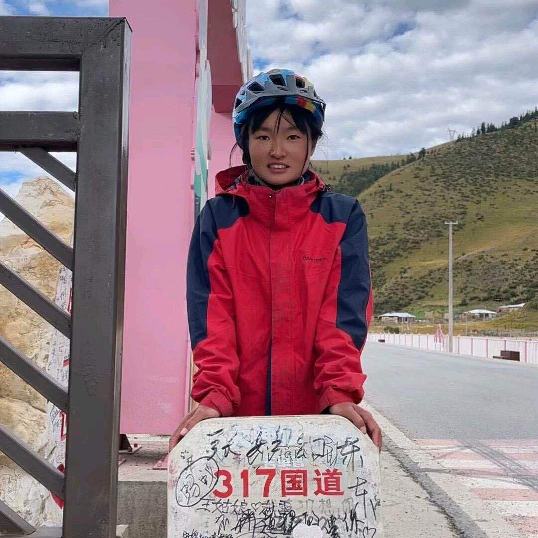 张小敏环国骑行