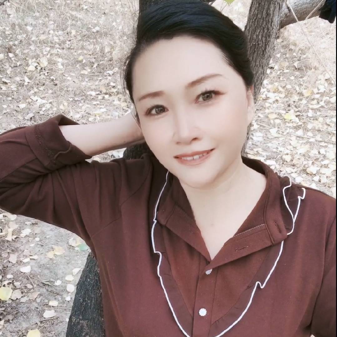 w琦雯