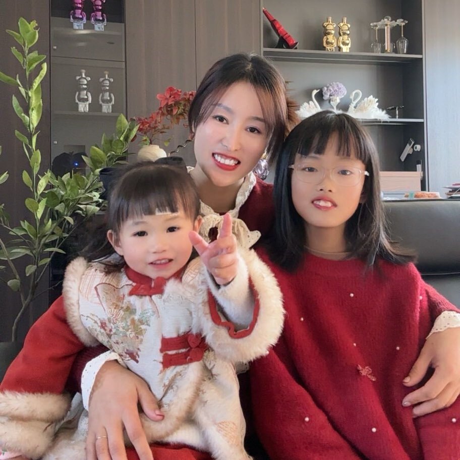 乖丫头三胎月子中