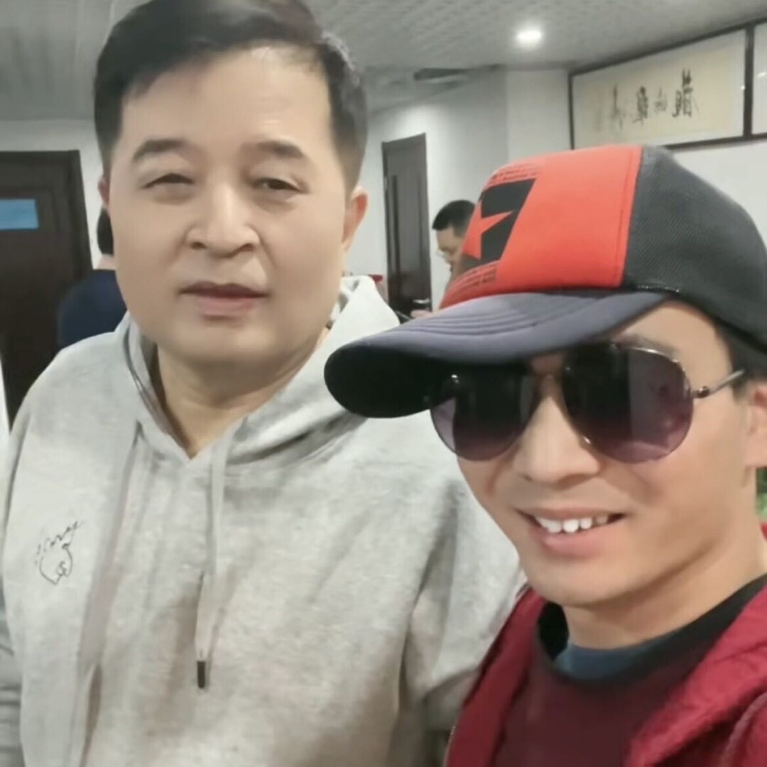 老毕脱口秀明星经纪人吴迪