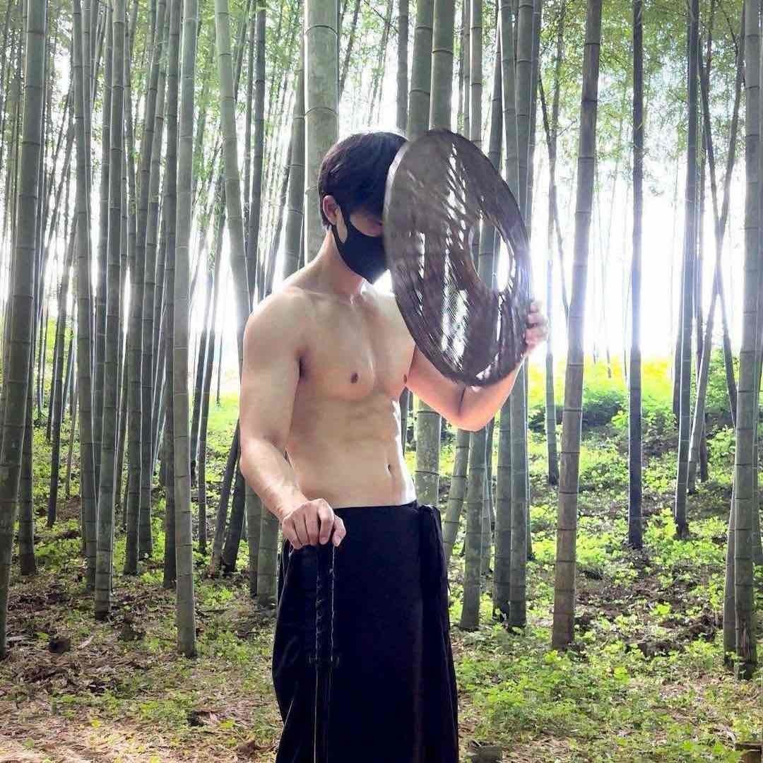 吴力哇