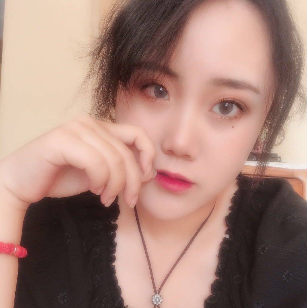 丽丽旅游本人