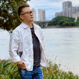 老谭爱读书.