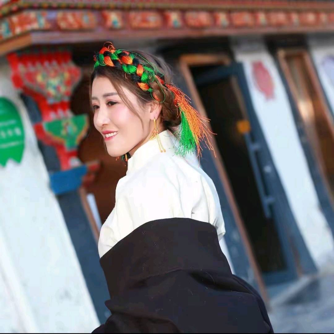 黑大姐卓玛
