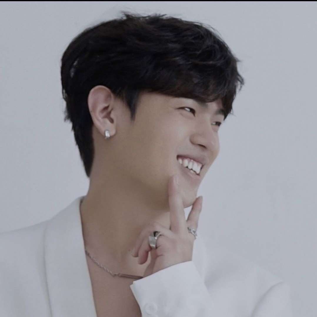 昆明蛋白菠萝何店长