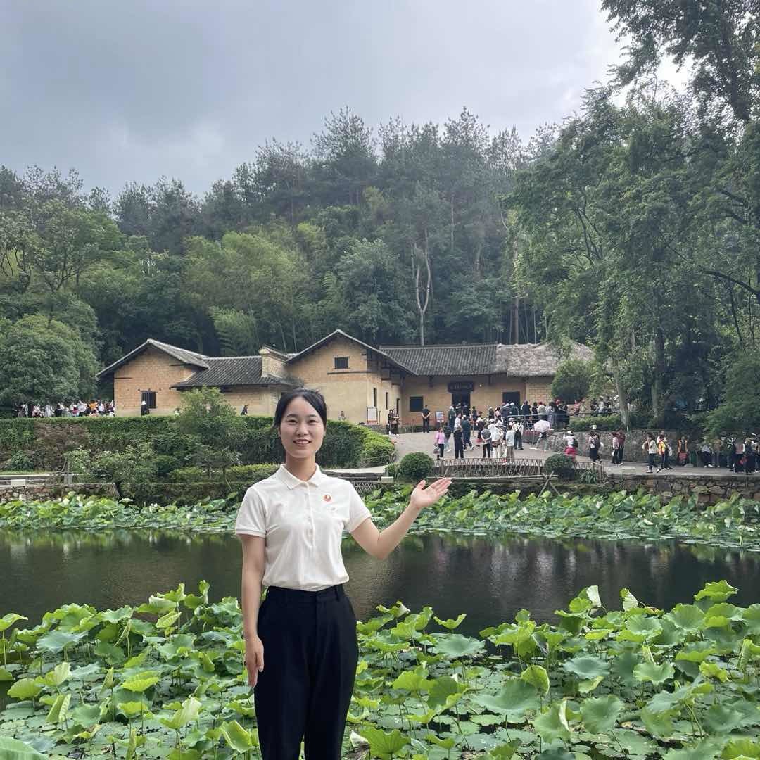 A1韶山旅游接待小陳