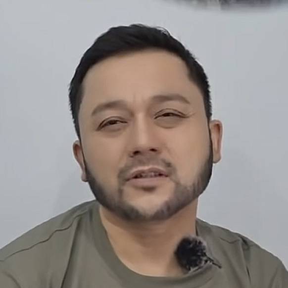 武汉叉车司机刘创意