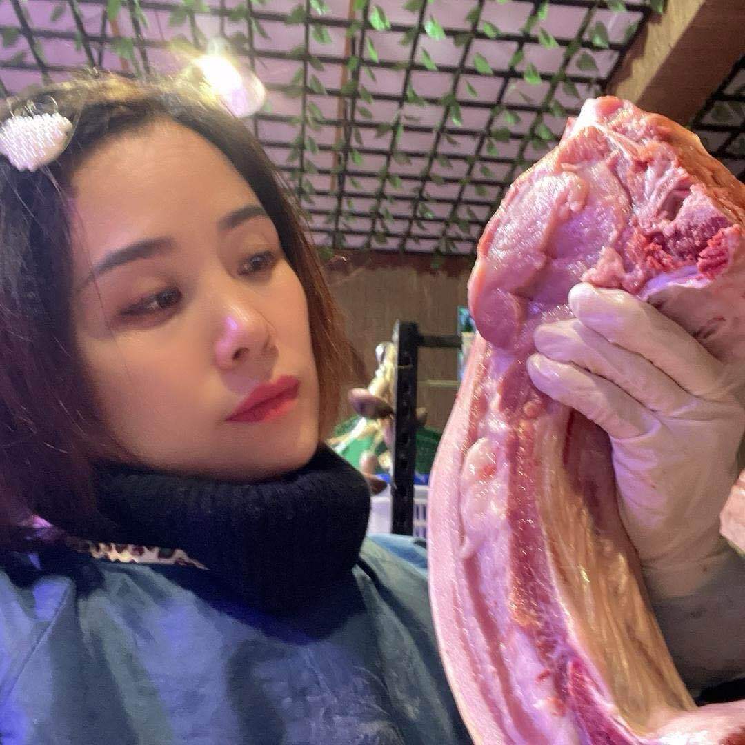 龙华伍大姐