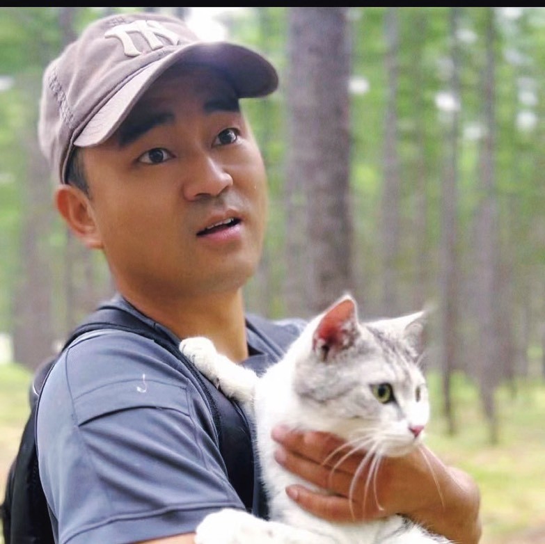 吕行的猫咪童话小镇