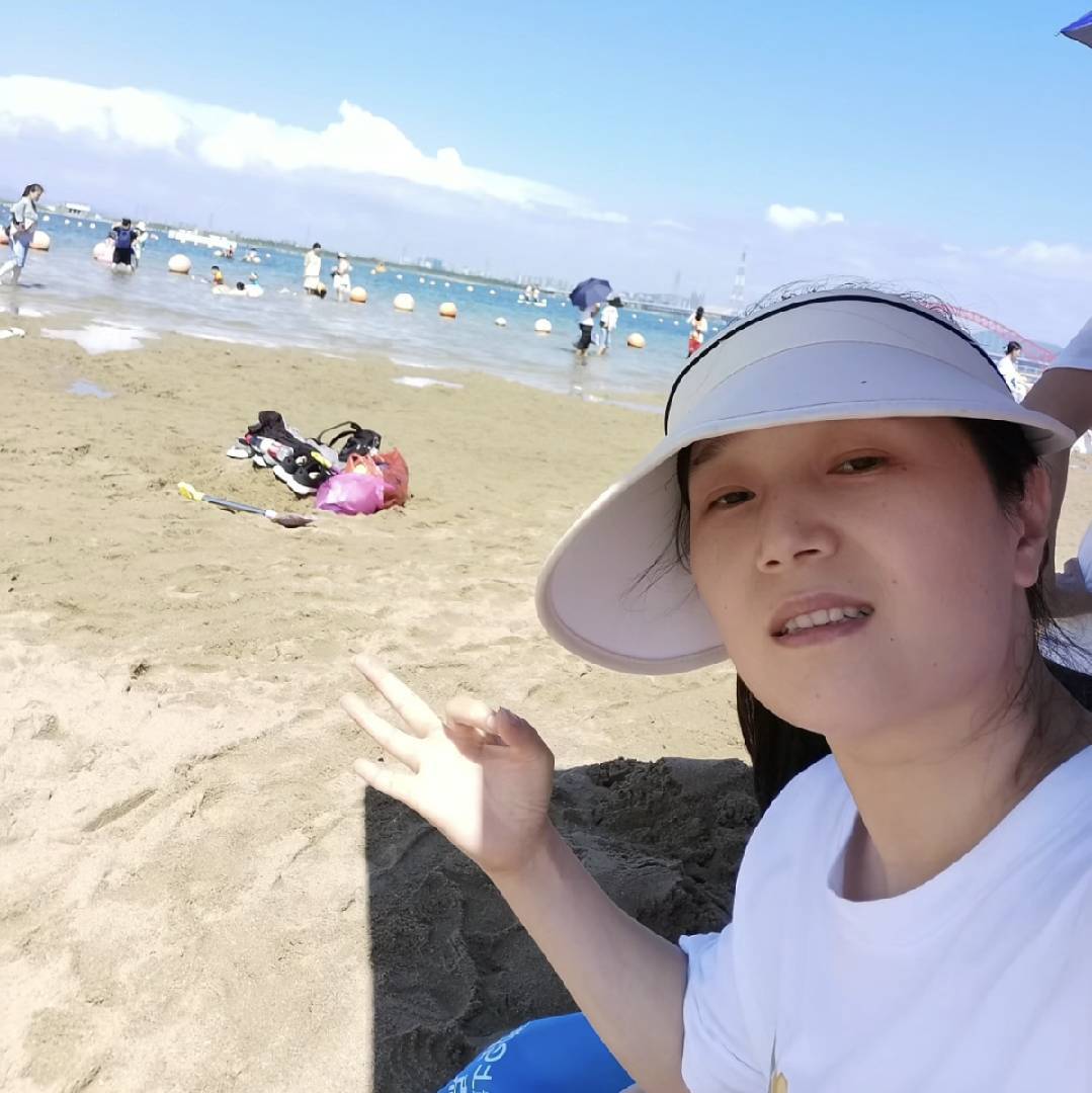 啊微搞服装