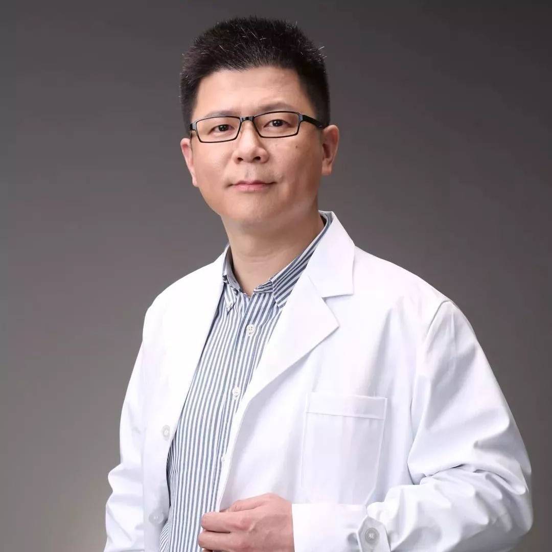 中西医乳腺专家秦悦农