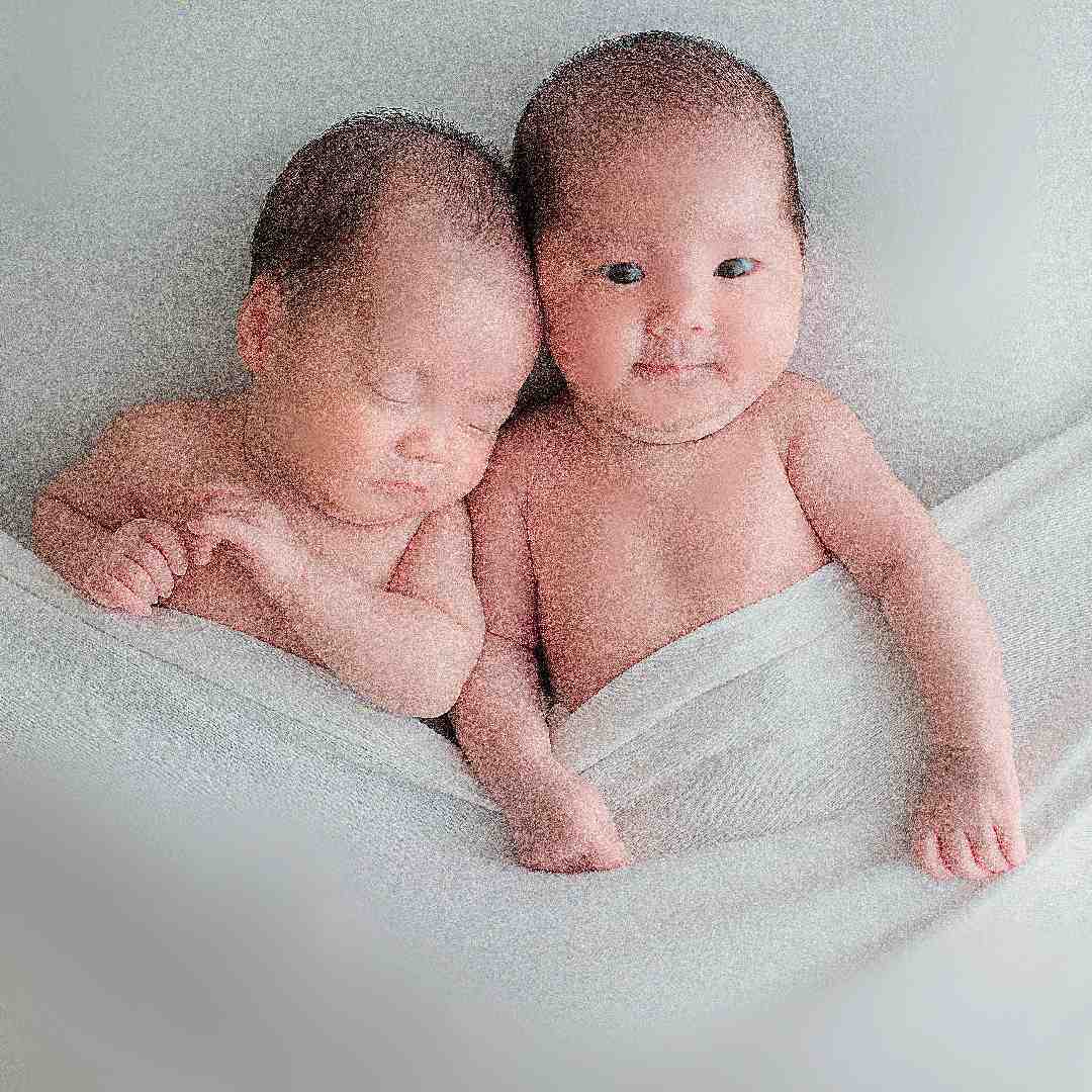 小萌虎佐佐佑佑