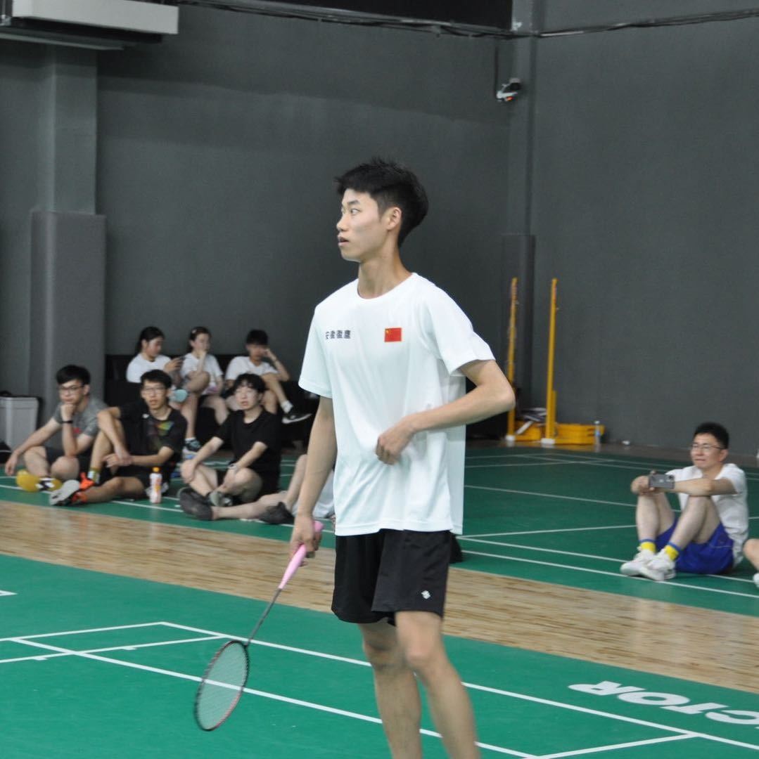 羽球小叶老师