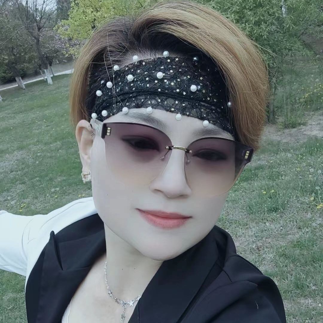 葛芳菲