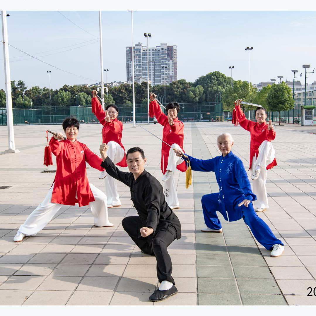 视频号黑马榜生活排行榜第12名undefined,飙升值89.0,新榜指数712.9,新增作品数2,总推荐数4113,平均推荐数2057,最高推荐数3715