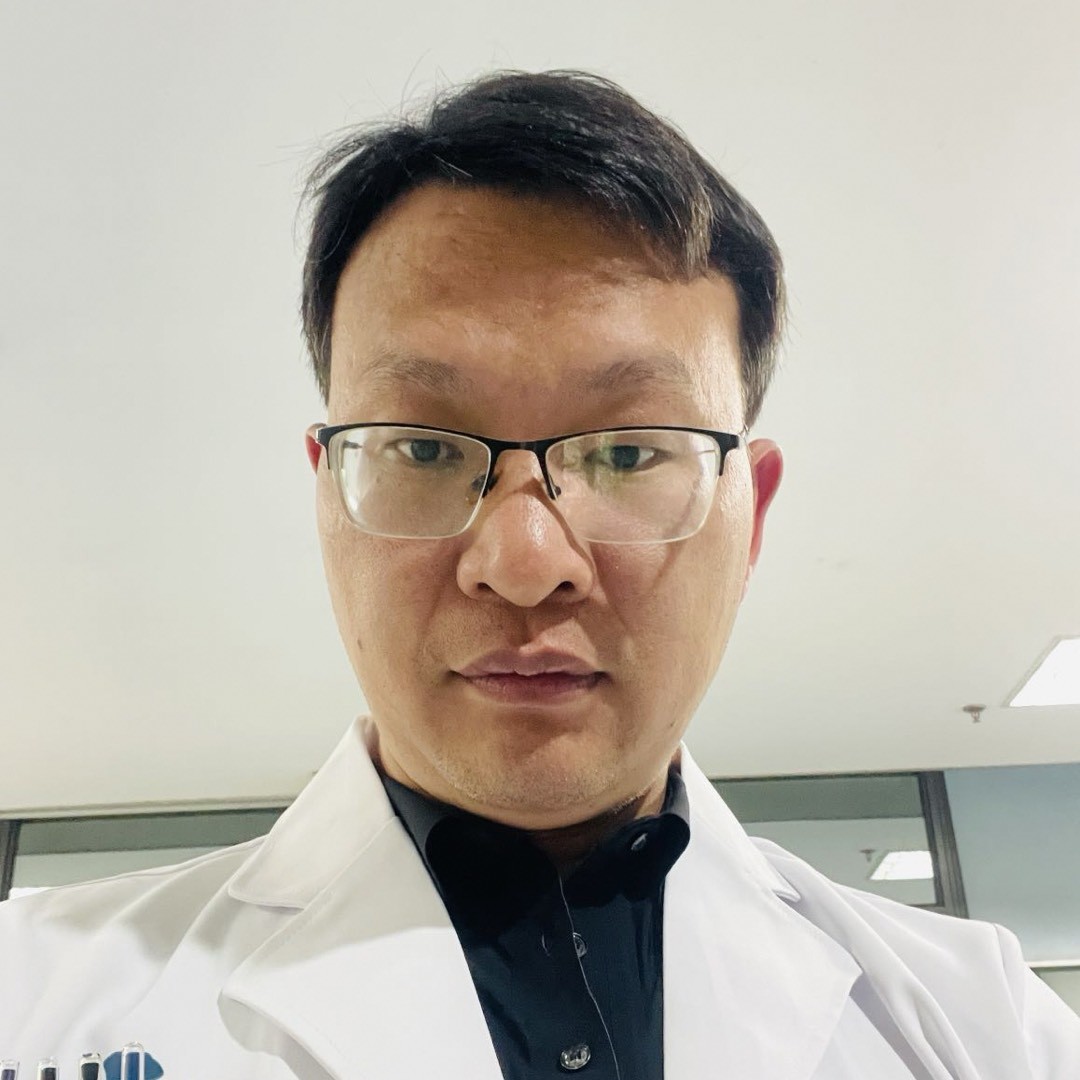 脊柱医生杨文成