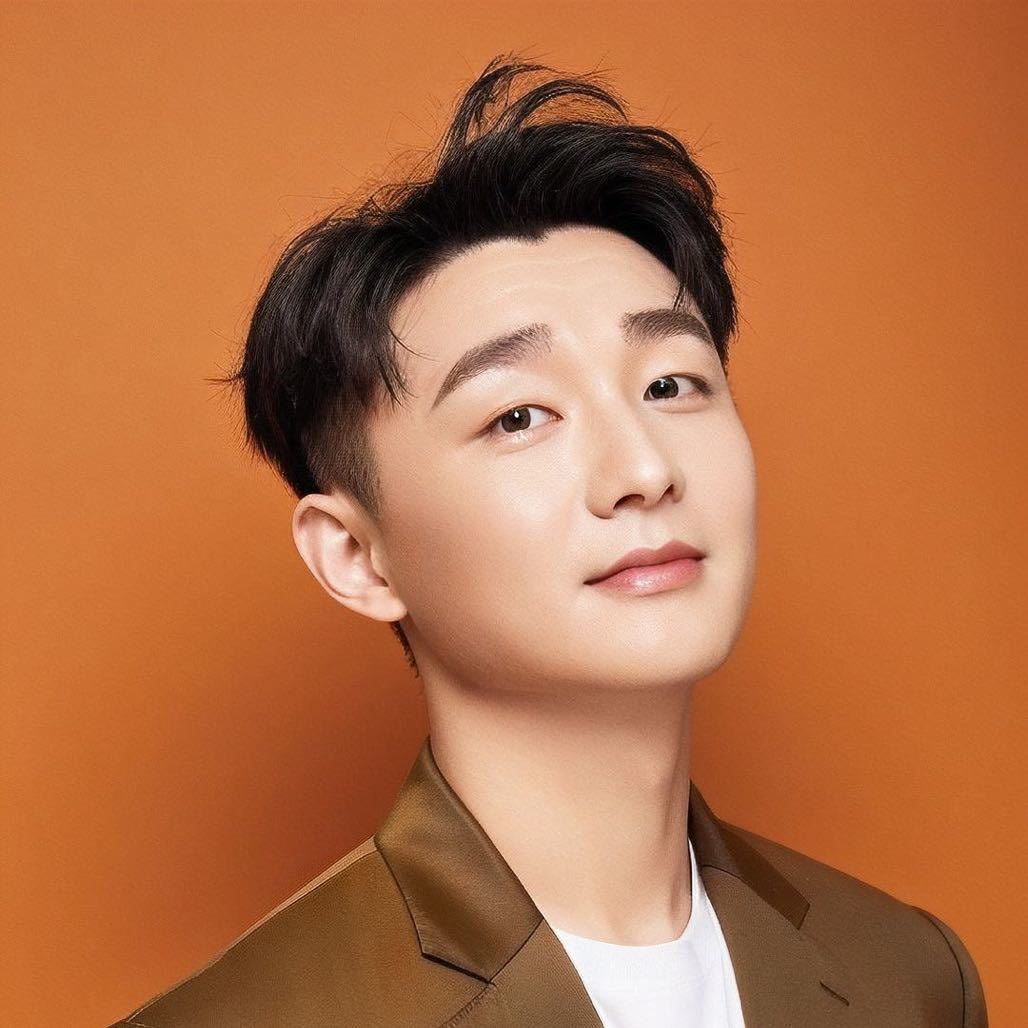 护肤厂长彭百万