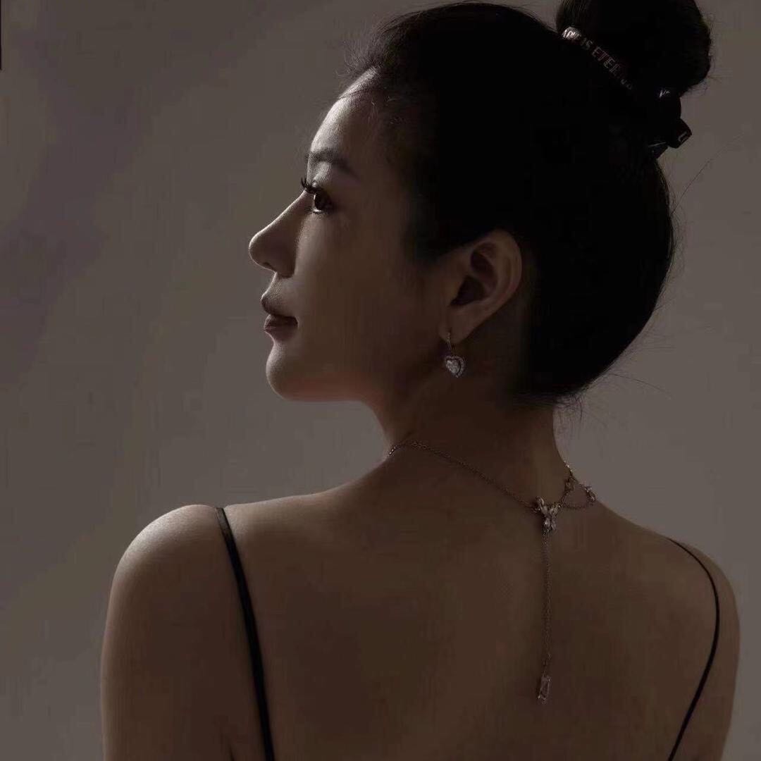 高薇薇Vivian