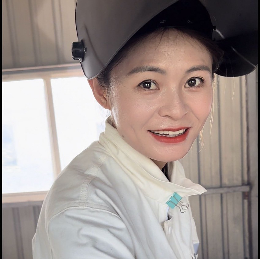 焊工建蓉