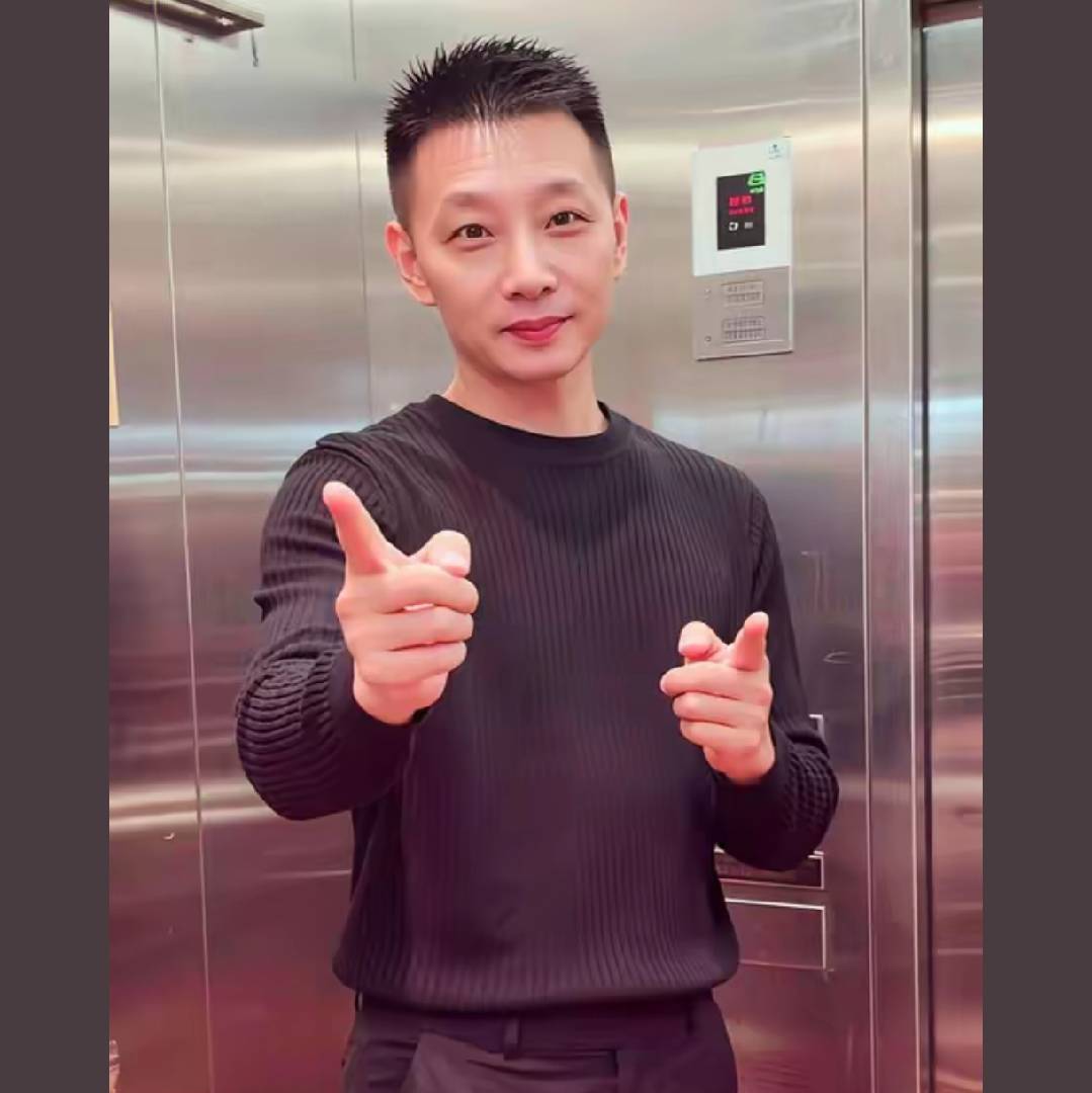 与辉同行的生活