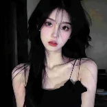 爱笑的冷江思
