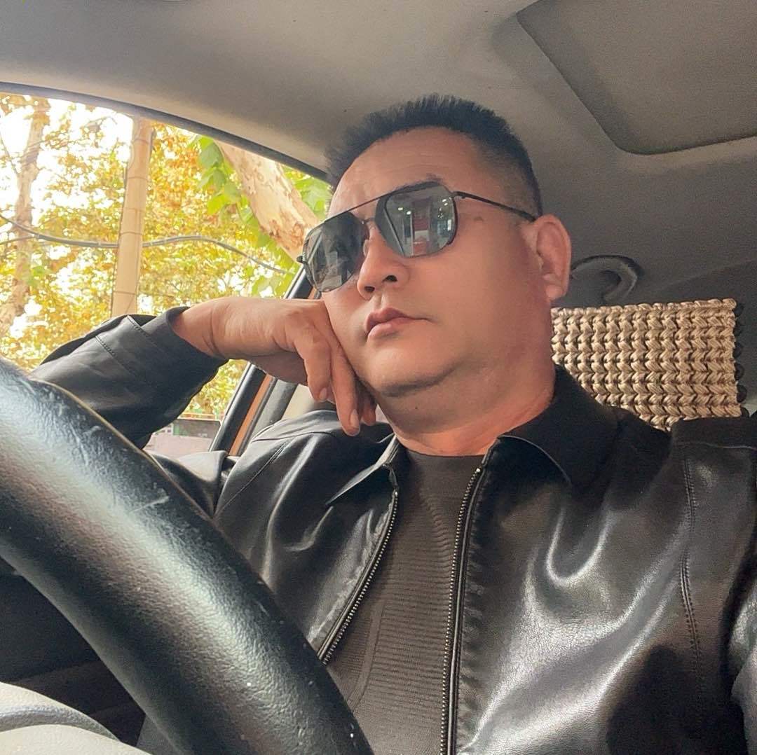 村长逗逗