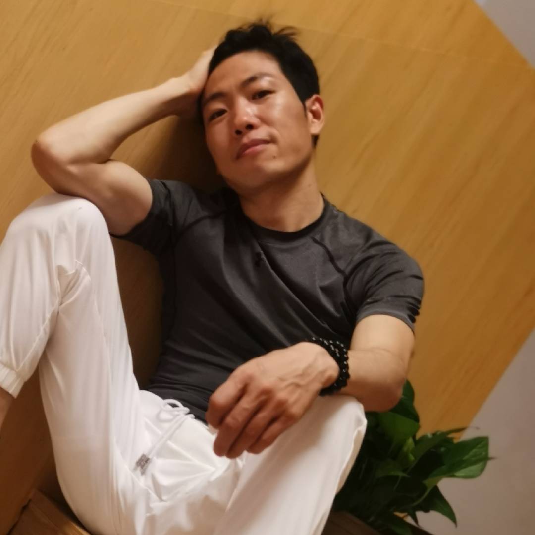 王熙轩武学徒手面雕