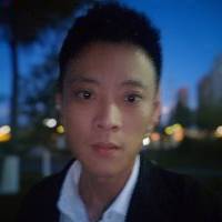 同志讲故事