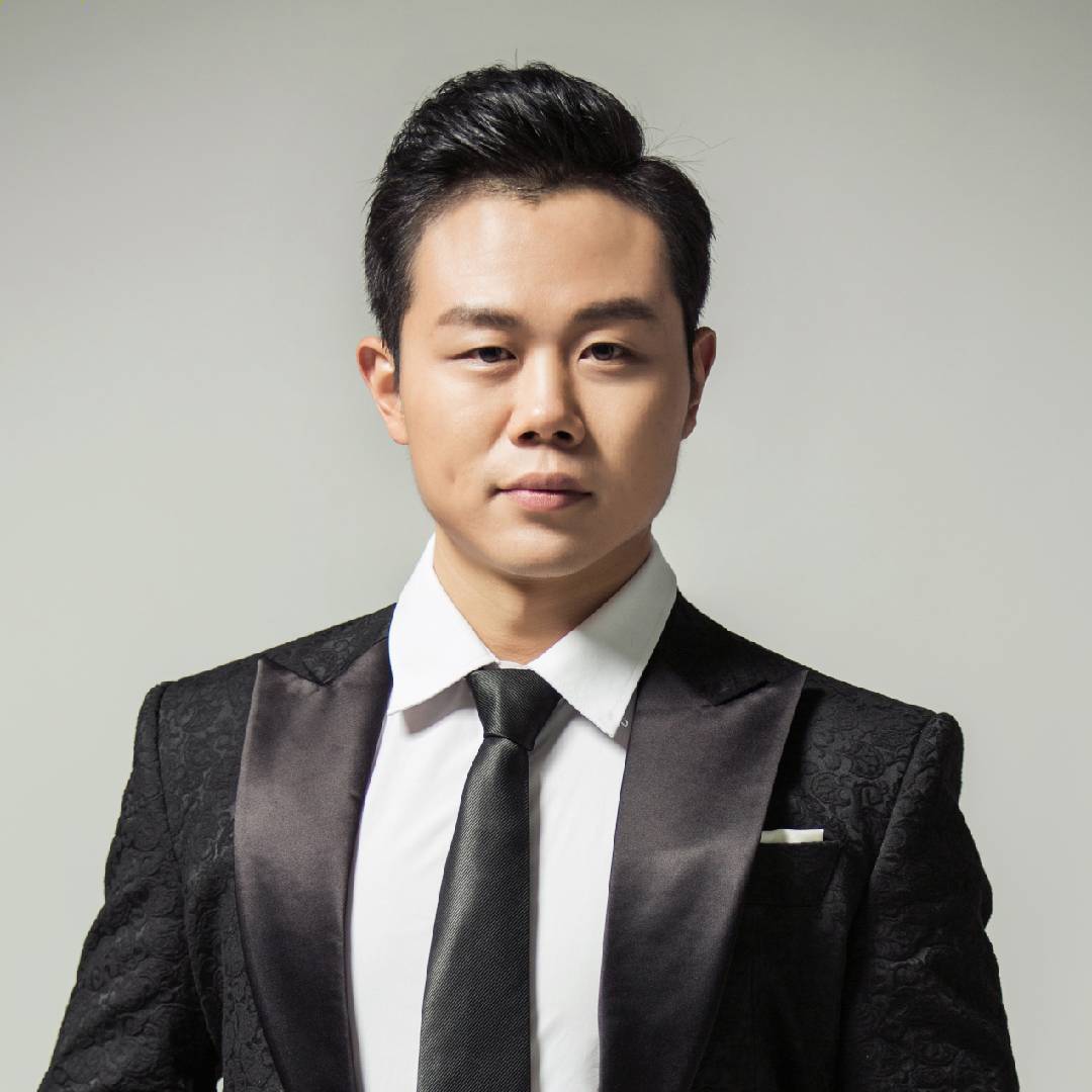 王琨.慧宇教育...