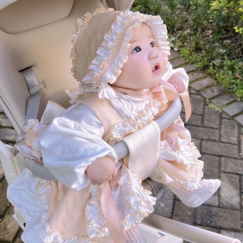 小保姆与小拾壹的快乐生活