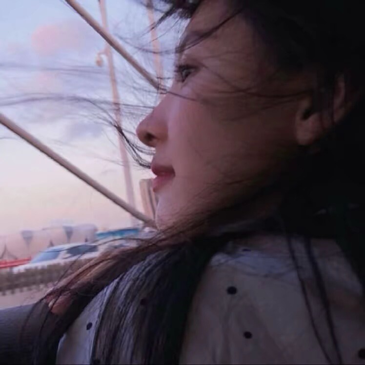 章若楠i.
