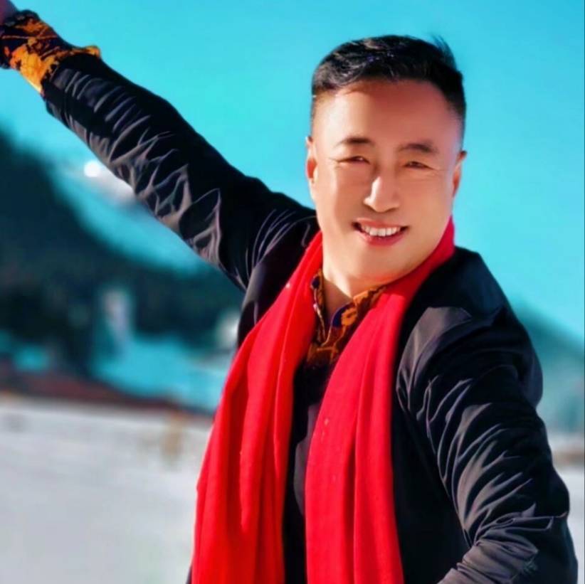 冰山来客新疆舞