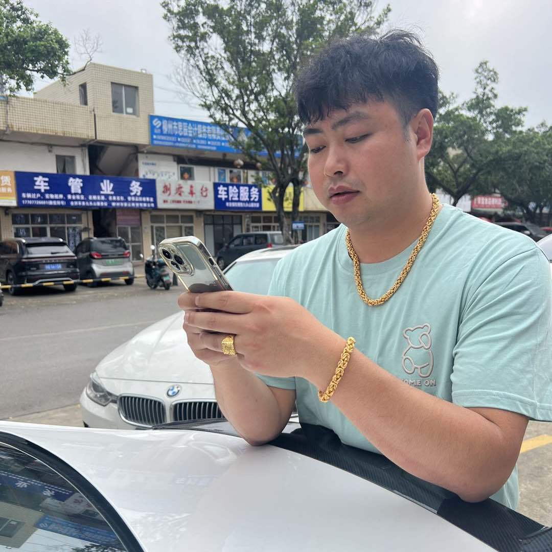 柳州莫小弟