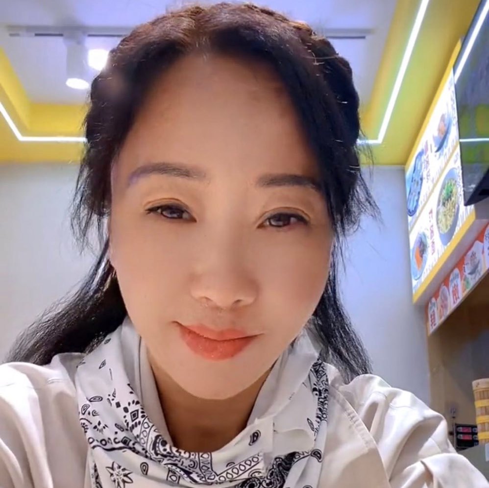 沫飞儿-