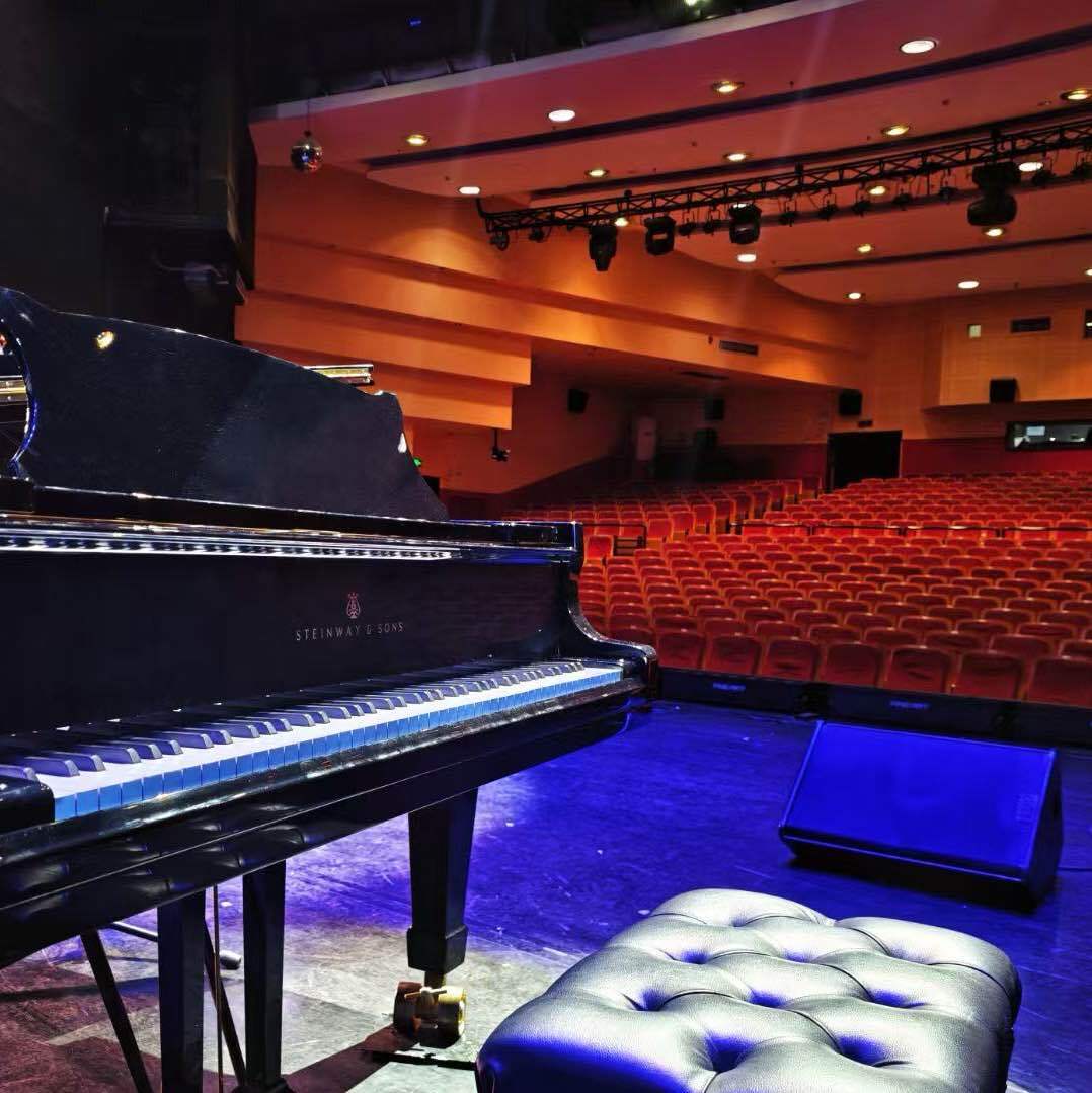 蓦然回首陌巷路