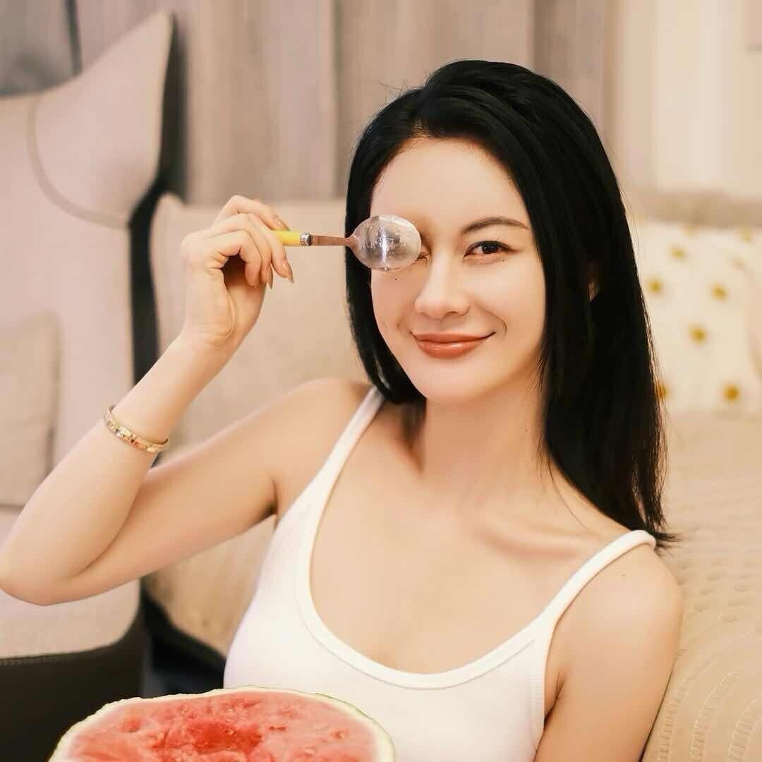视频号黑马榜汽车排行榜第15名undefined,飙升值86.0,新榜指数453.0,新增作品数1,总推荐数183,平均推荐数183,最高推荐数183