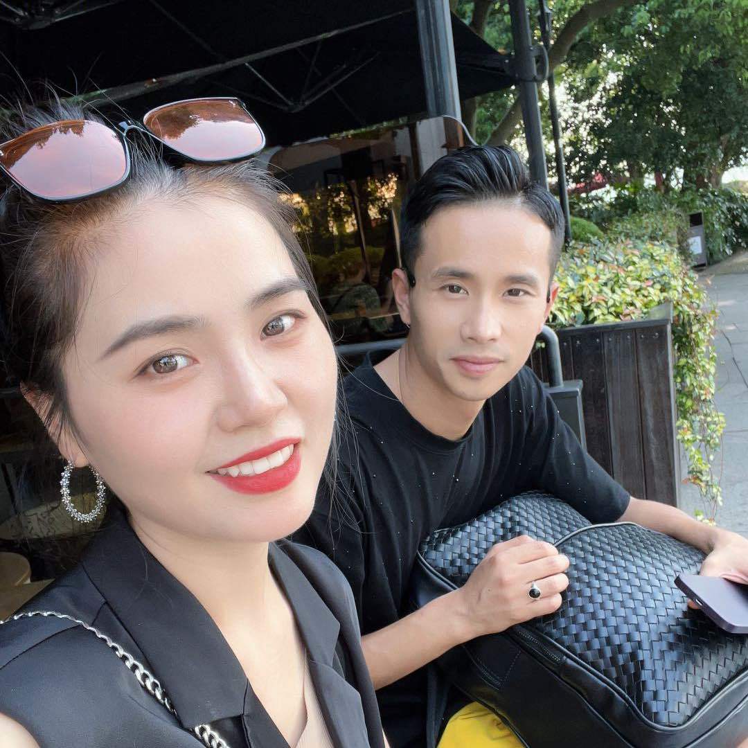 费优优夫妇