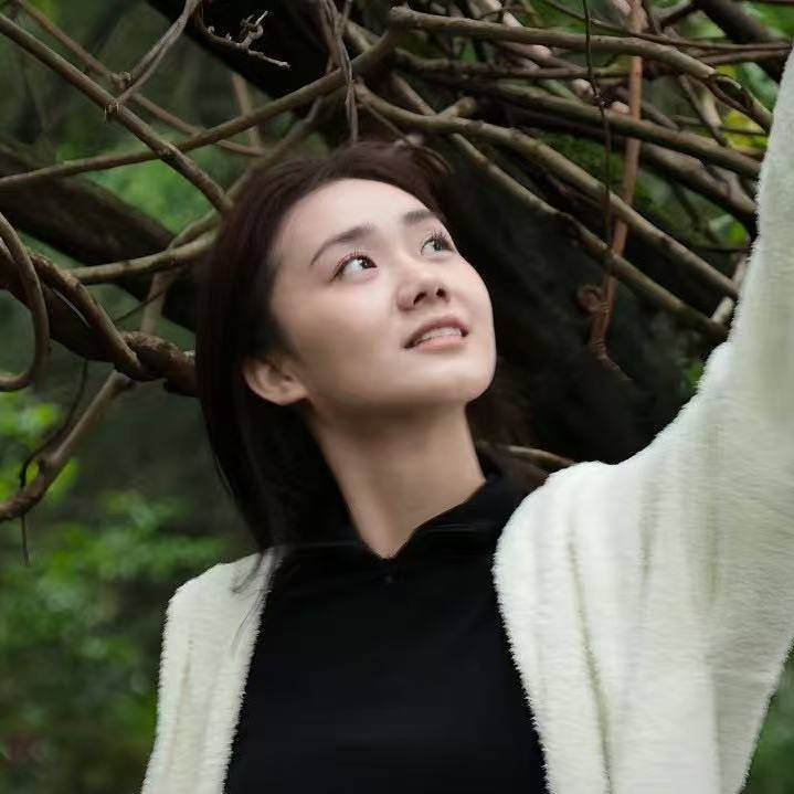 画画的木沐