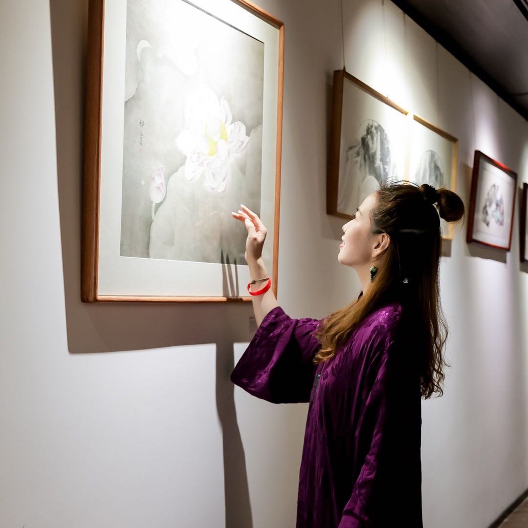 莲七中式服装美学搭配师