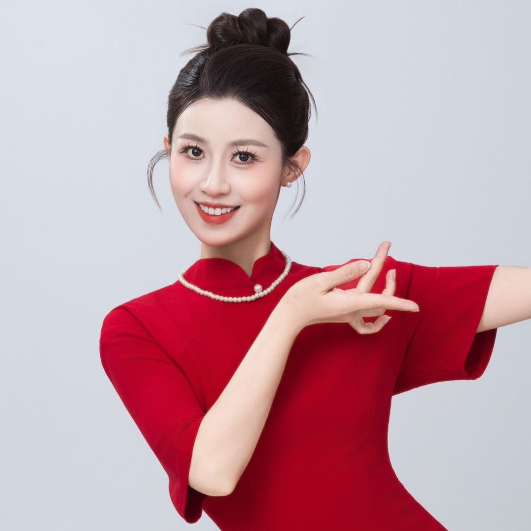 舞蹈系李佳琦专业教学