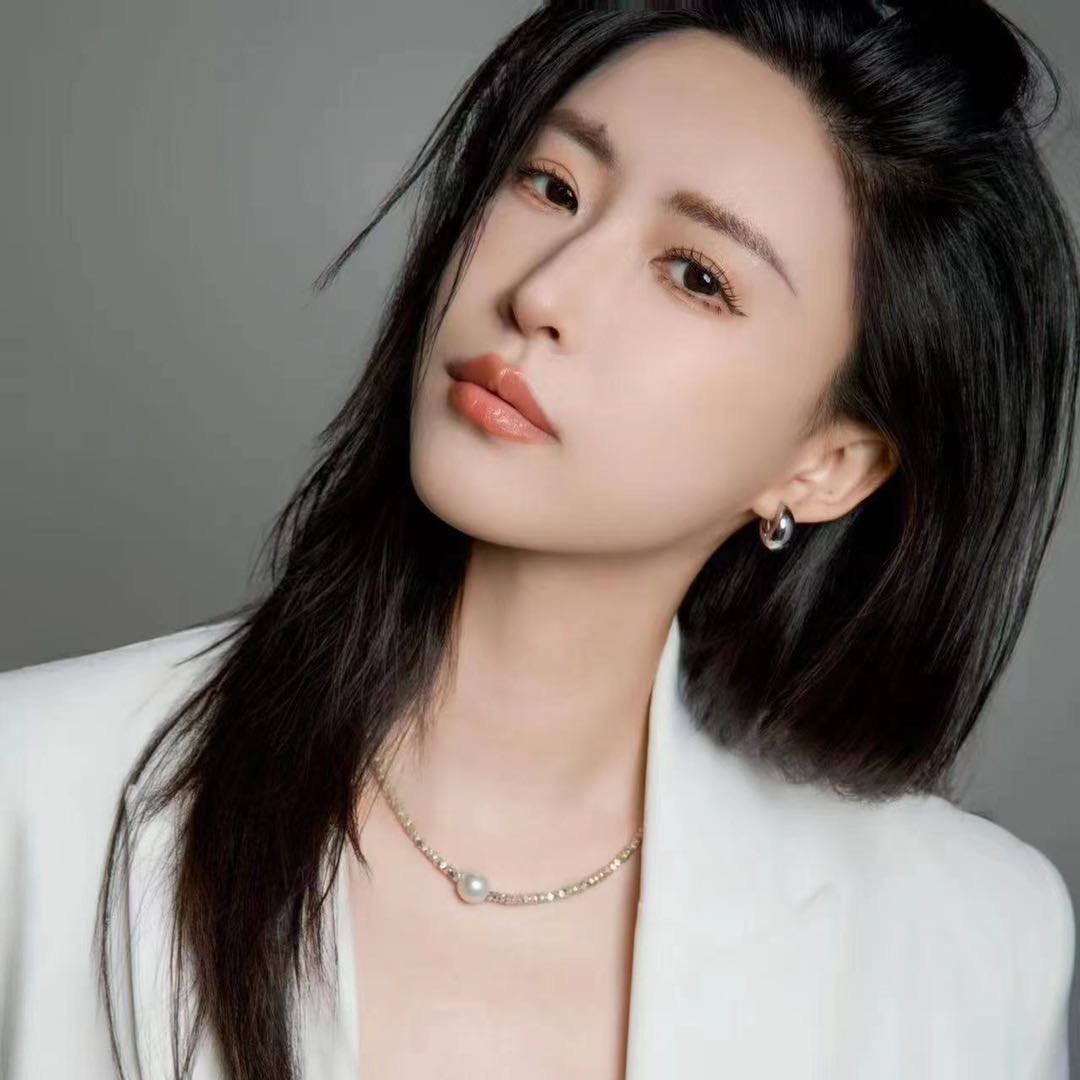 视频号情感排行榜第16名undefined,新榜指数868.0,新增作品数4,总推荐数27376,平均推荐数6844,最高推荐数23302