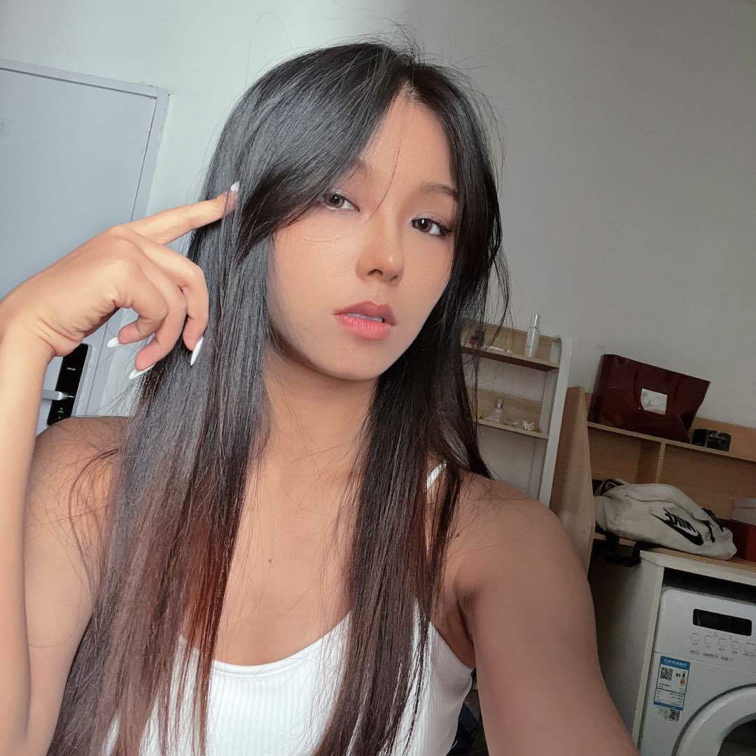 严哈哈的视频储存站