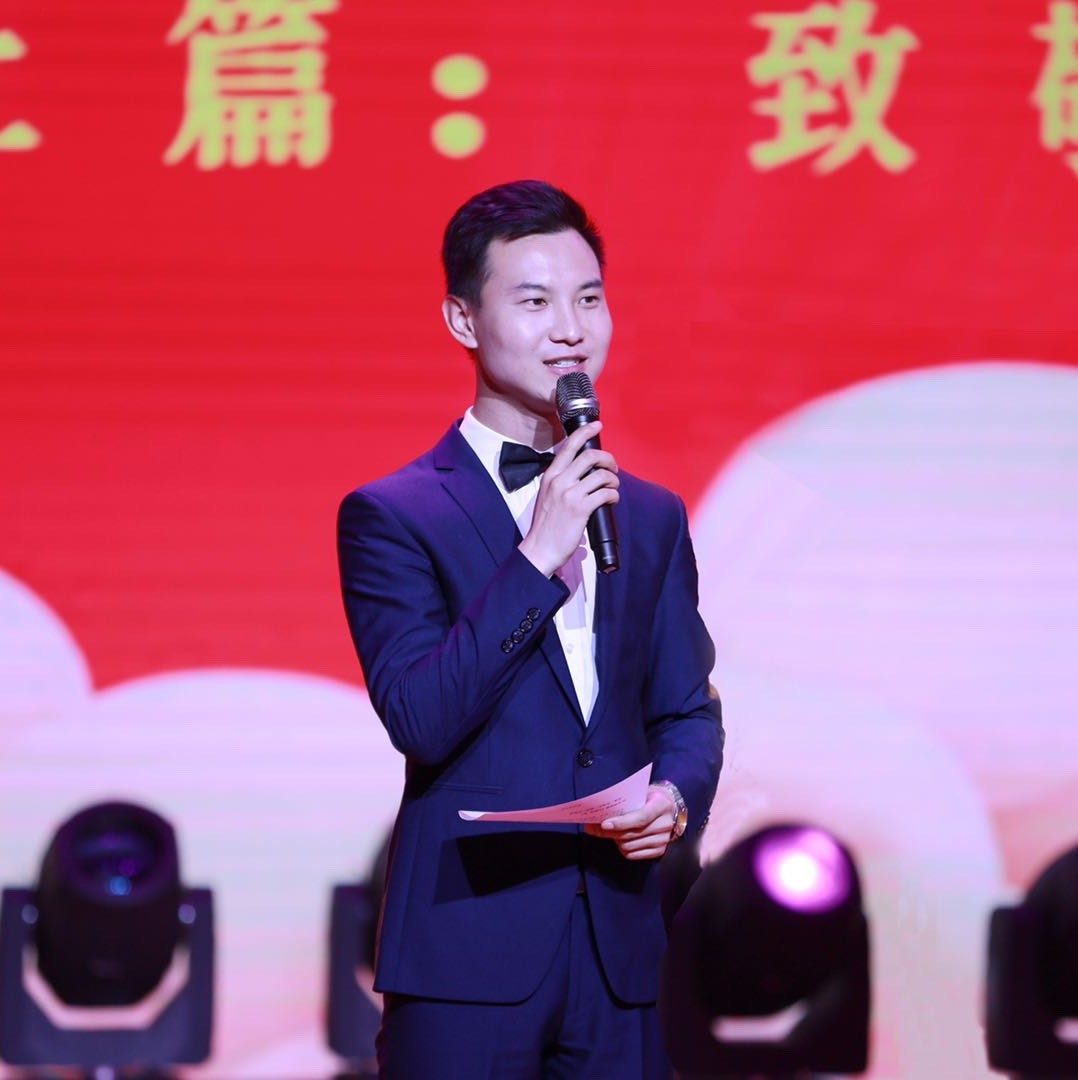 伊河学校雷老师