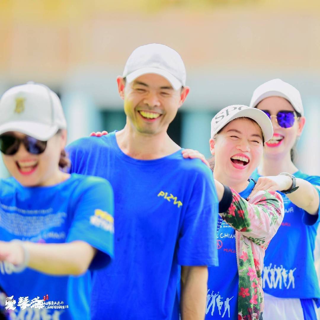 舞彩滨纷浏淮泓舞