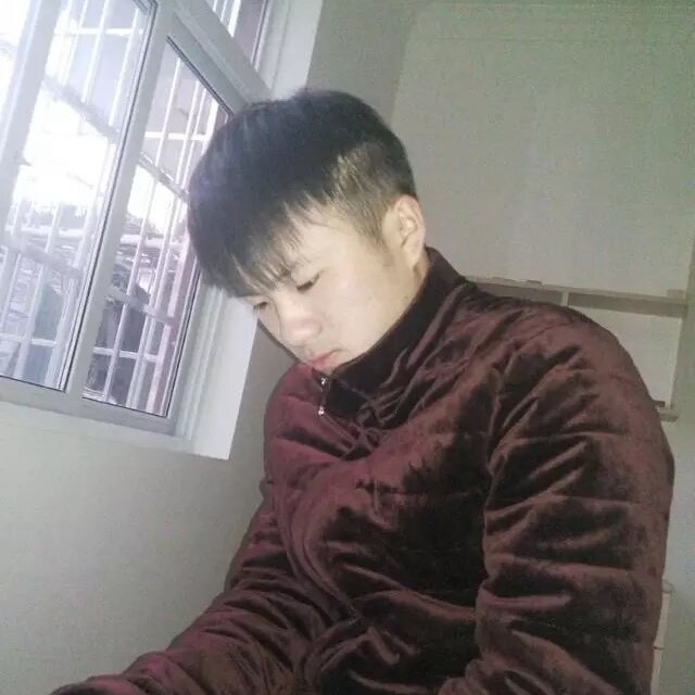 小永哥一笑