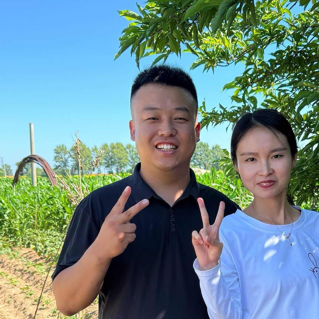 宏达一家人