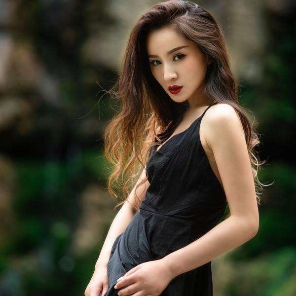 小红书职场排行榜第4名undefined,新榜指数undefined,新增笔记数undefined,总粉丝数undefined,总点赞数undefined,收藏数undefined,评论数undefined